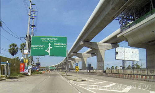 คอนโดติดกับรถไฟฟ้าสายสีม่วง